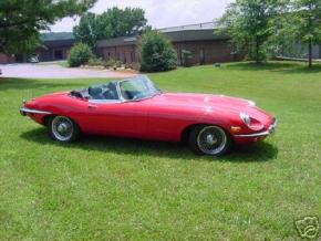 Jaguar E-Type photo