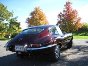 Jaguar E-Type photo