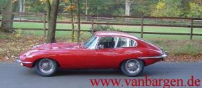 Jaguar E-Type photo