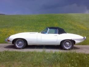 Jaguar E-Type photo