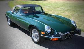 Jaguar E-Type photo