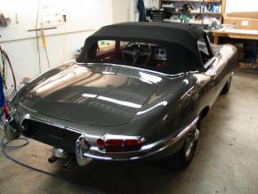 Jaguar E-Type photo