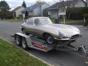 Jaguar E-Type photo