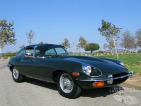 Jaguar E-Type photo