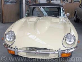 Jaguar E-Type photo