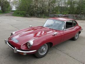 Jaguar E-Type photo