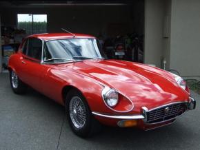 Jaguar E-Type photo