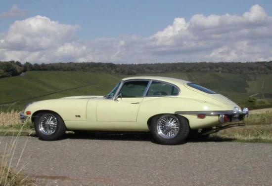 Jaguar E-Type photo