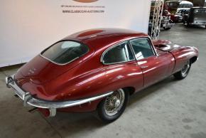 Jaguar E-Type photo