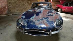 Jaguar E-Type photo