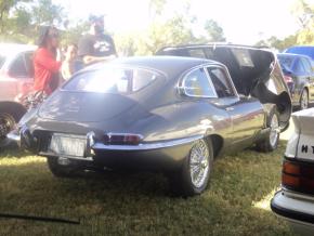 Jaguar E-Type photo