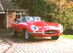 Jaguar E-Type photo