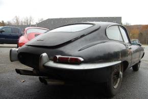 Jaguar E-Type photo