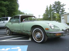 Jaguar E-Type photo