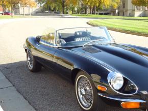 Jaguar E-Type photo