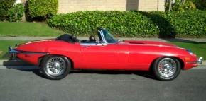 Jaguar E-Type photo