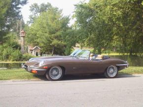 Jaguar E-Type photo