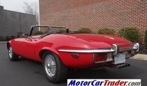 Jaguar E-Type photo