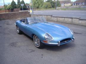 Jaguar E-Type photo