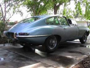 Jaguar E-Type photo