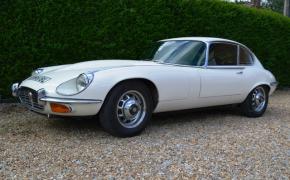 Jaguar E-Type photo