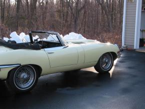 Jaguar E-Type photo