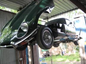 Jaguar E-Type photo