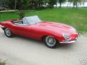 Jaguar E-Type photo