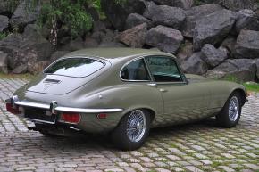 Jaguar E-Type photo