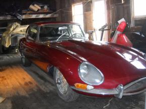 Jaguar E-Type photo