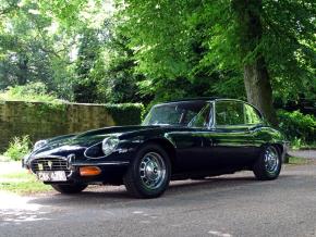 Jaguar E-Type photo