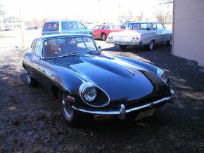 Jaguar E-Type photo