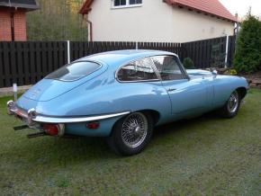 Jaguar E-Type photo