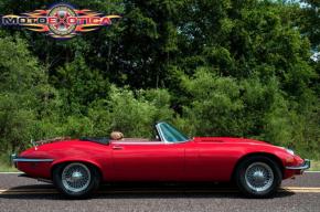 Jaguar E-Type photo