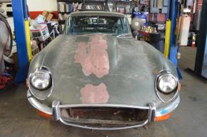 Jaguar E-Type photo