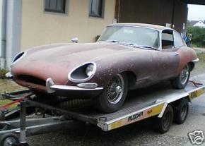 Jaguar E-Type photo