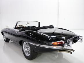 Jaguar E-Type photo