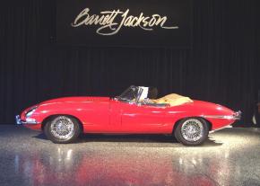 Jaguar E-Type photo