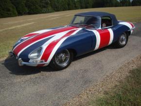 Jaguar E-Type photo