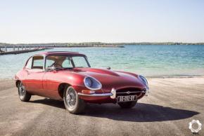 Jaguar E-Type photo