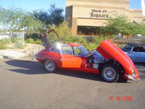 Jaguar E-Type photo