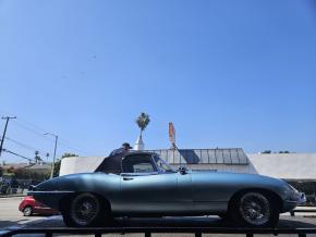 Jaguar E-Type photo