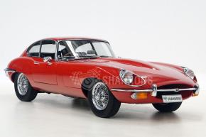 Jaguar E-Type photo