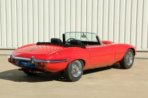 Jaguar E-Type photo