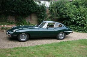 Jaguar E-Type photo