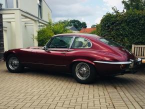 Jaguar E-Type photo