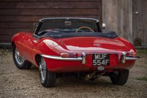 Jaguar E-Type photo