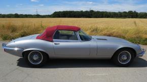 Jaguar E-Type photo