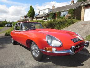 Jaguar E-Type photo