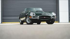 Jaguar E-Type photo